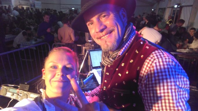 Selfie vom Oktoberfest in Schottland, geschlaucht aber super drauf.